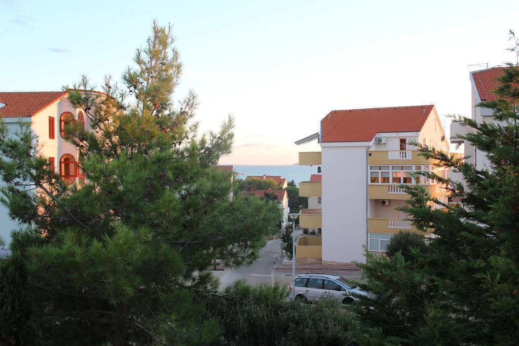 Apartments Marszalek Novalja Værelse billede