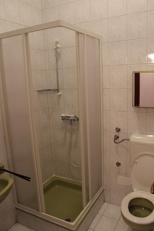 Apartments Marszalek Novalja Værelse billede